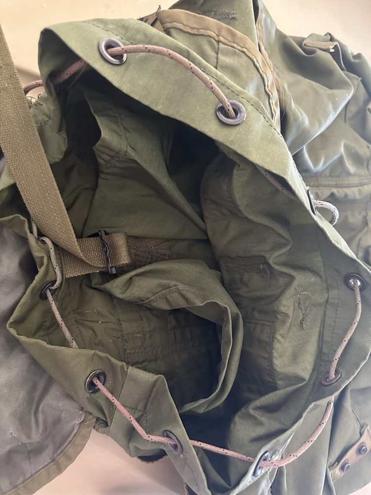 VTG Combat Field Pack Olive Drab Nylon Backpack Medium No Frame/ Straps