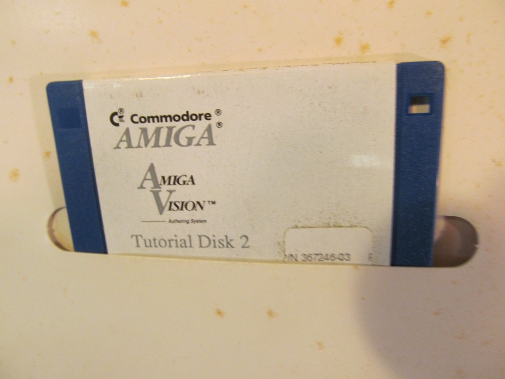 COMMODORE AMIGA AMIGA VISION PROGRAM DISKS