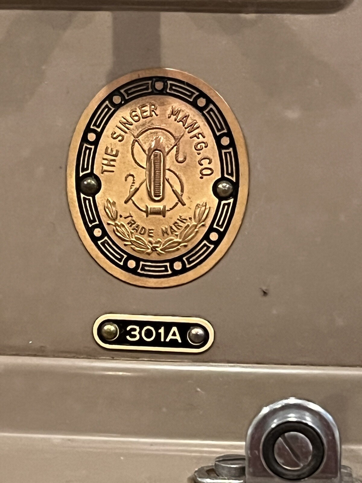 Vintage Heavy Duty Singer 301A Sewing Machine w/ Case & Original Accessories.