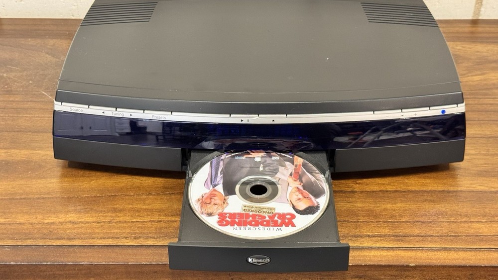 Klipsch DVD Entertainment System – Powers On & Reads Discs (Untested Speakers)