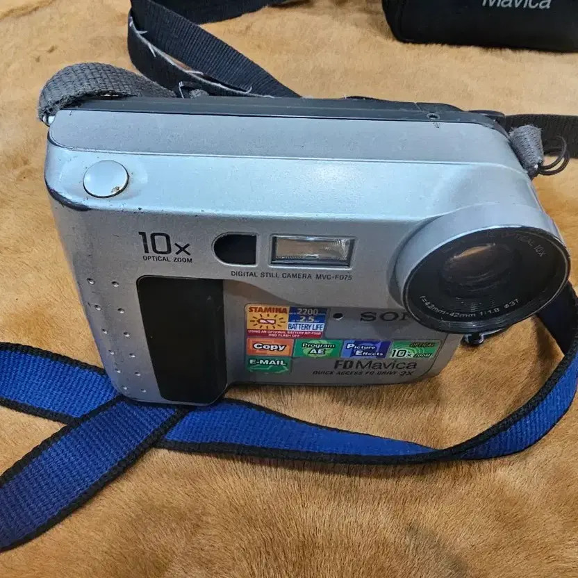 Sony FD Mavica Digital Camera with Case