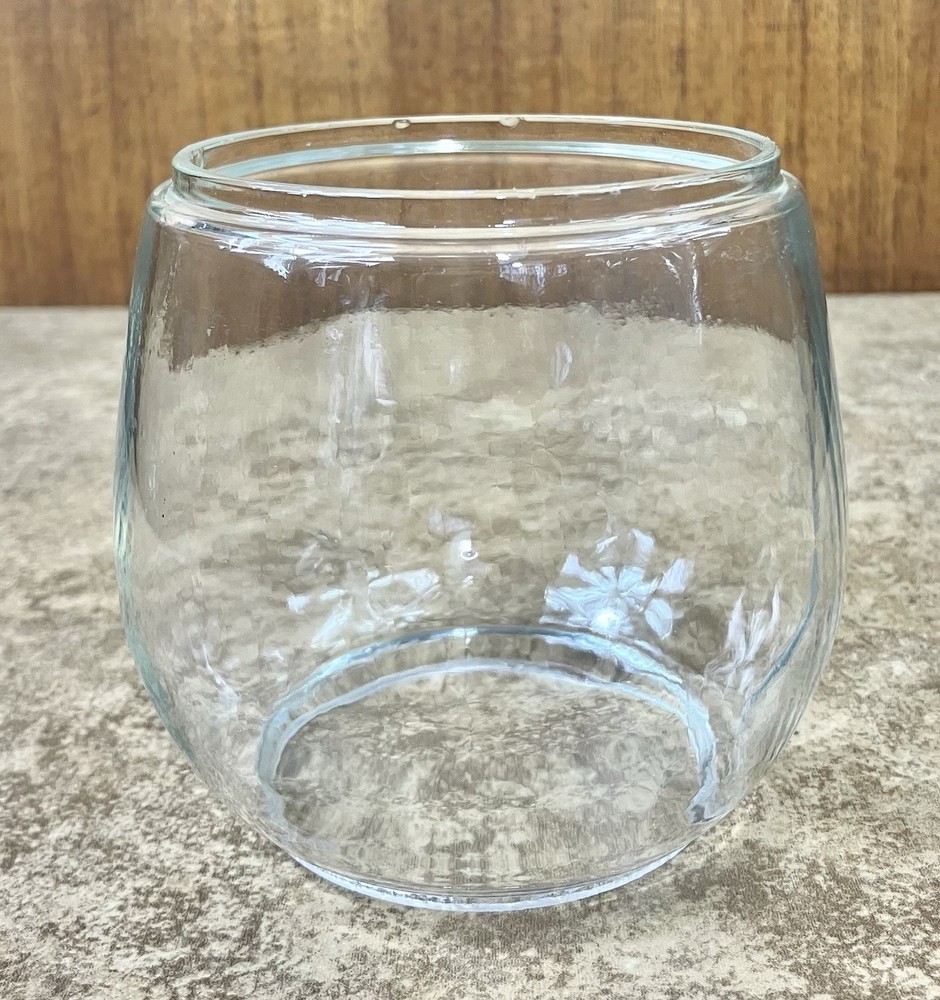 Unmarked Clear Little Wizard Globe