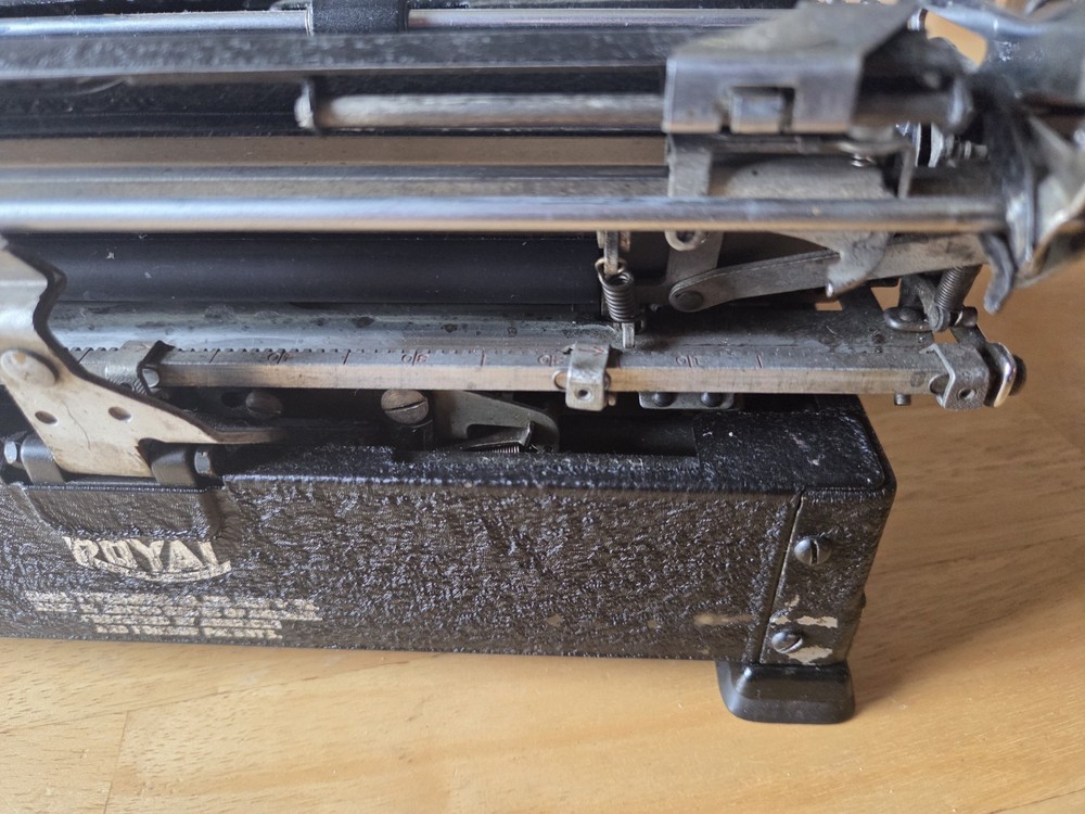 Royal Quiet De Lux Model A Portable Typewriter Refurbished Working