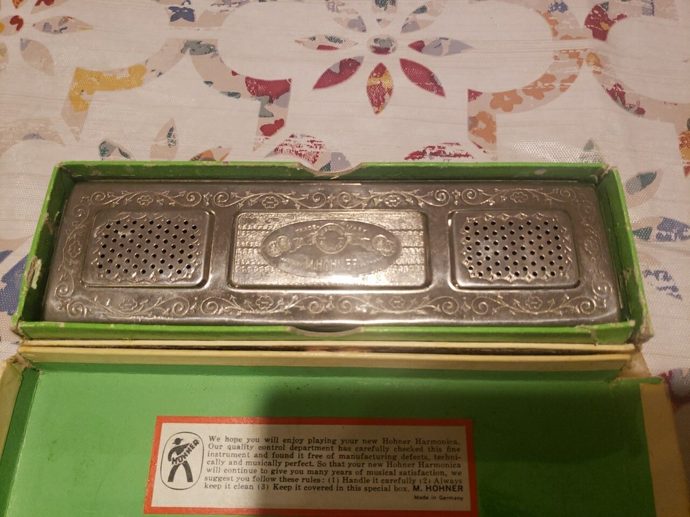 Vintage Hohner Triumph 1155/48 G Harmonica