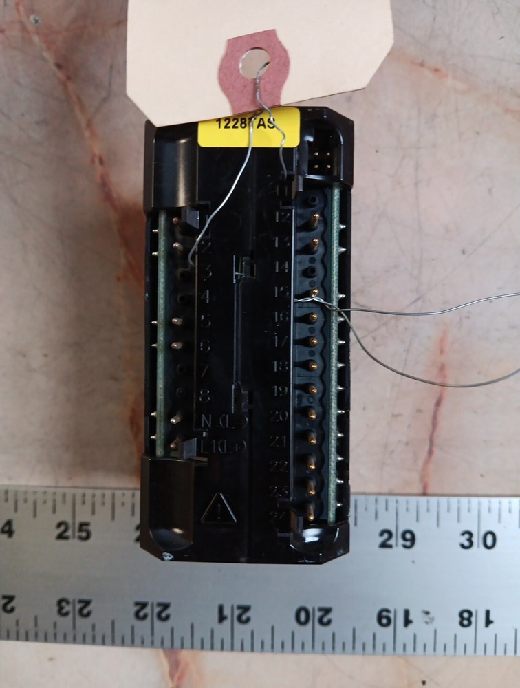 JUMO CTRON 08 TEMPERATURE CONTROLLER 702072/8-1134-25-00
