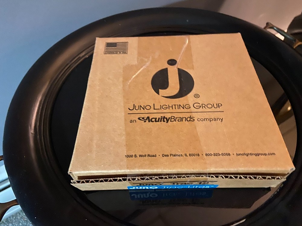 JUNO TRACK LIGHT RCLF11WH 