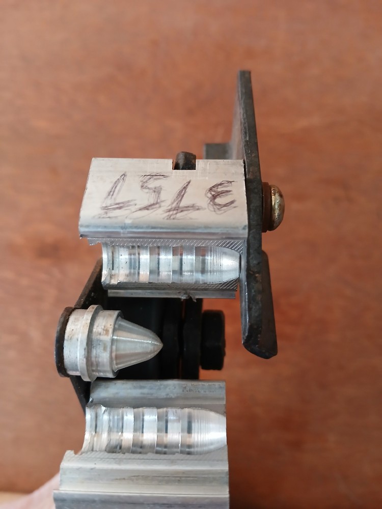 Lee Bullet Mold #90472 - NOS