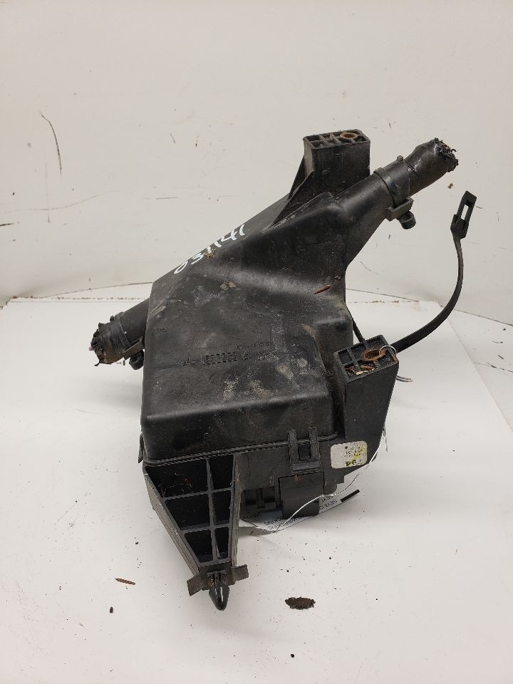 Used Fuse Box Engine fits: 2001 Dodge Neon engine compartment Grade A