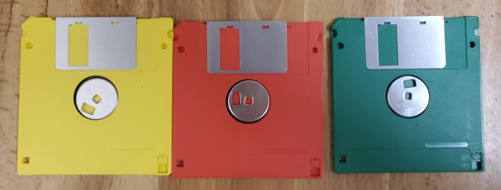 ALS Computermate Floppy Disk Organizer Holder Storage Case Holds 40 Has 30