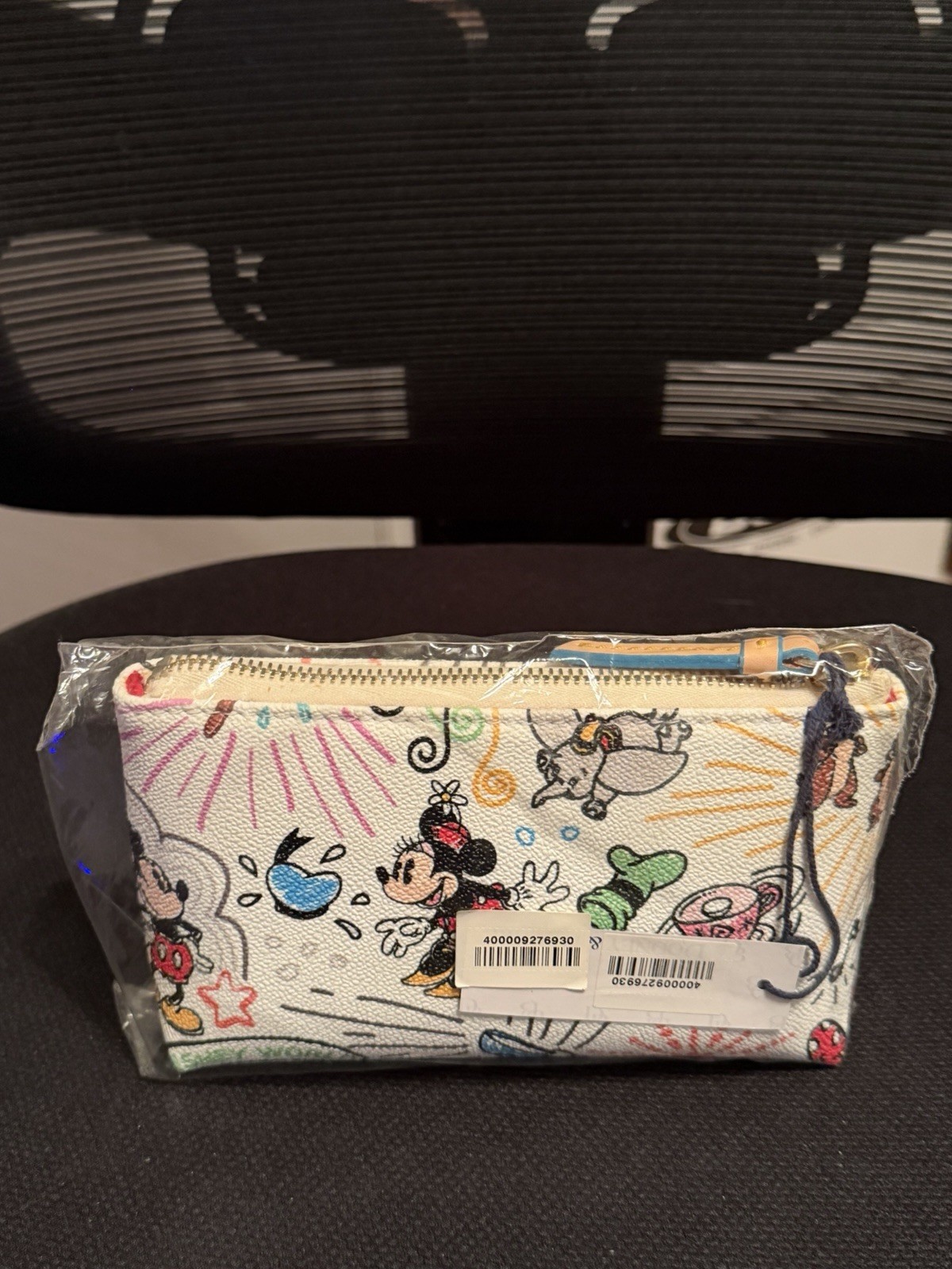 Disney Dooney & Bourke Cosmetic Bag - BRAND NEW & SEALED!  Beautiful !!
