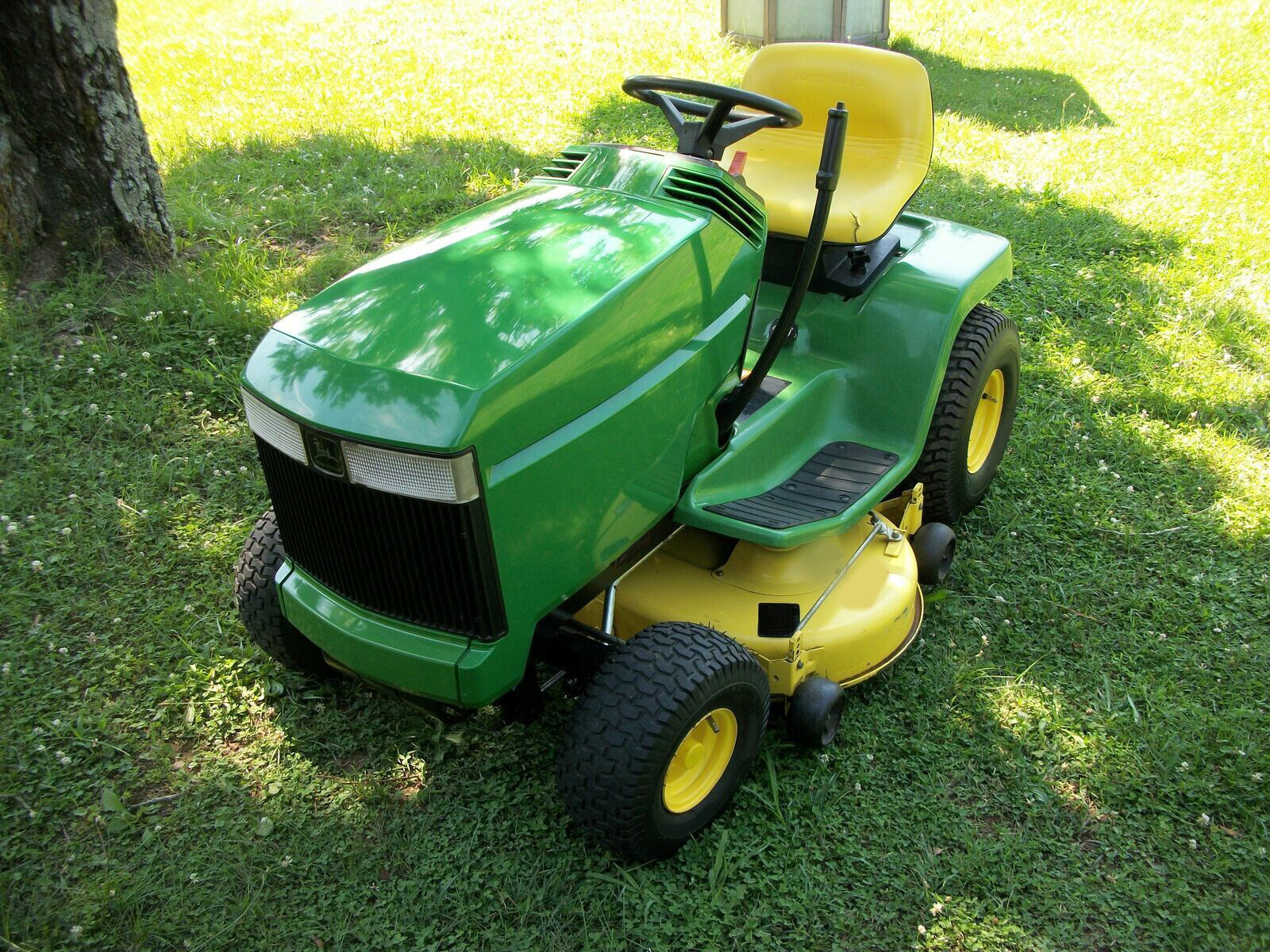 Upper & Lower Hood For John Deere LX172 LX173 LX176 Replace AM132526 AM117724