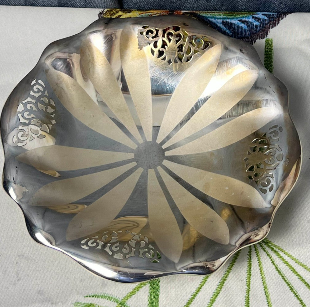 VTG Dekra Silverplated Filigree Footed Trinkit Dish 8" Bowl  Tarnish Resistant