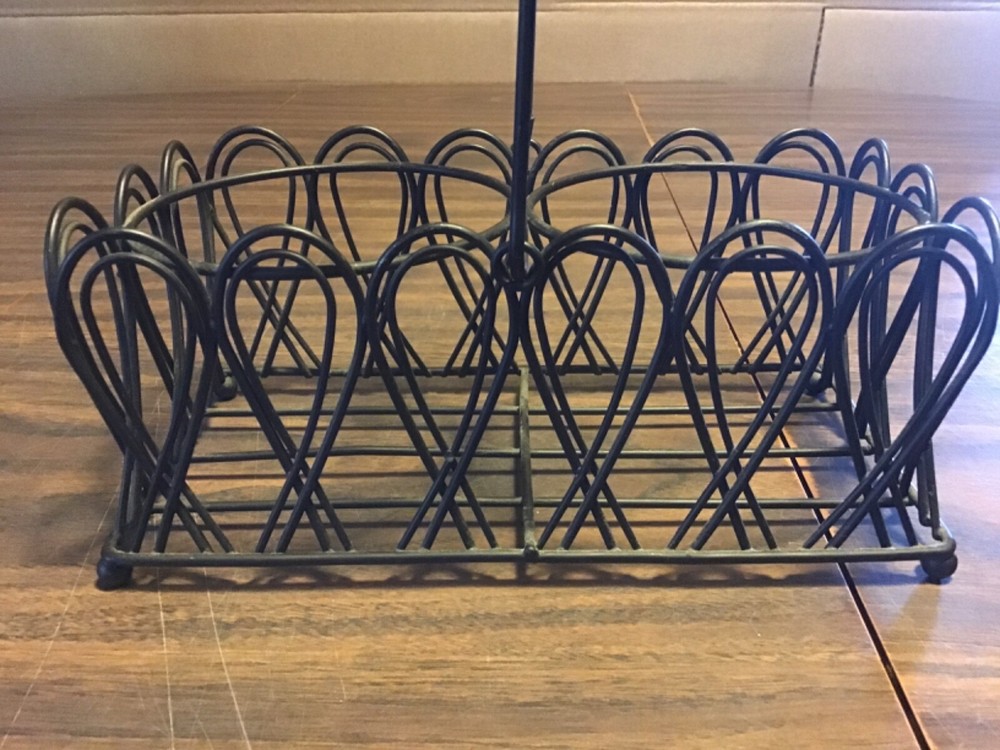 Vintage Small Metal Wire Rectangular Basket W/ Handle Bottles Small Pots