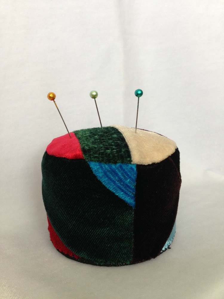 Pin cushion Homemade patchwork in gift box
