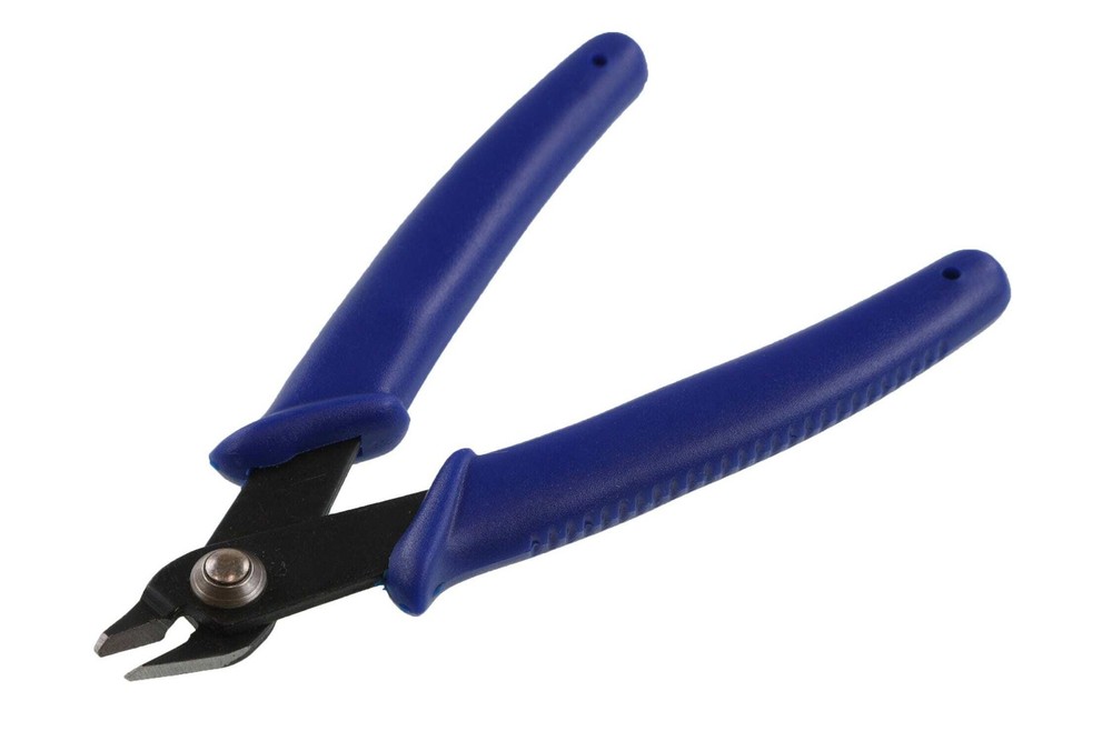 Hareline Cutting Board with Tool Set