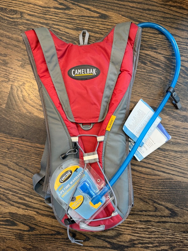 CamelBak Classic Light Bike Hydration Pack 70oz