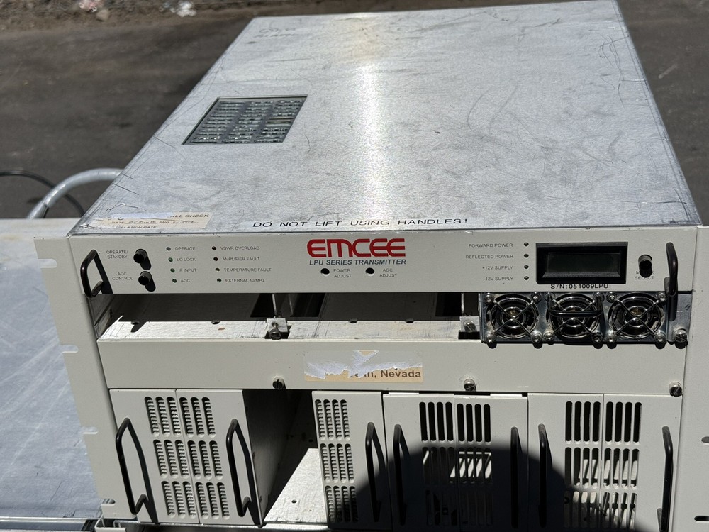 EMCEE Broadcast Products LPU Series UHF Transmitter Model LPU-1000