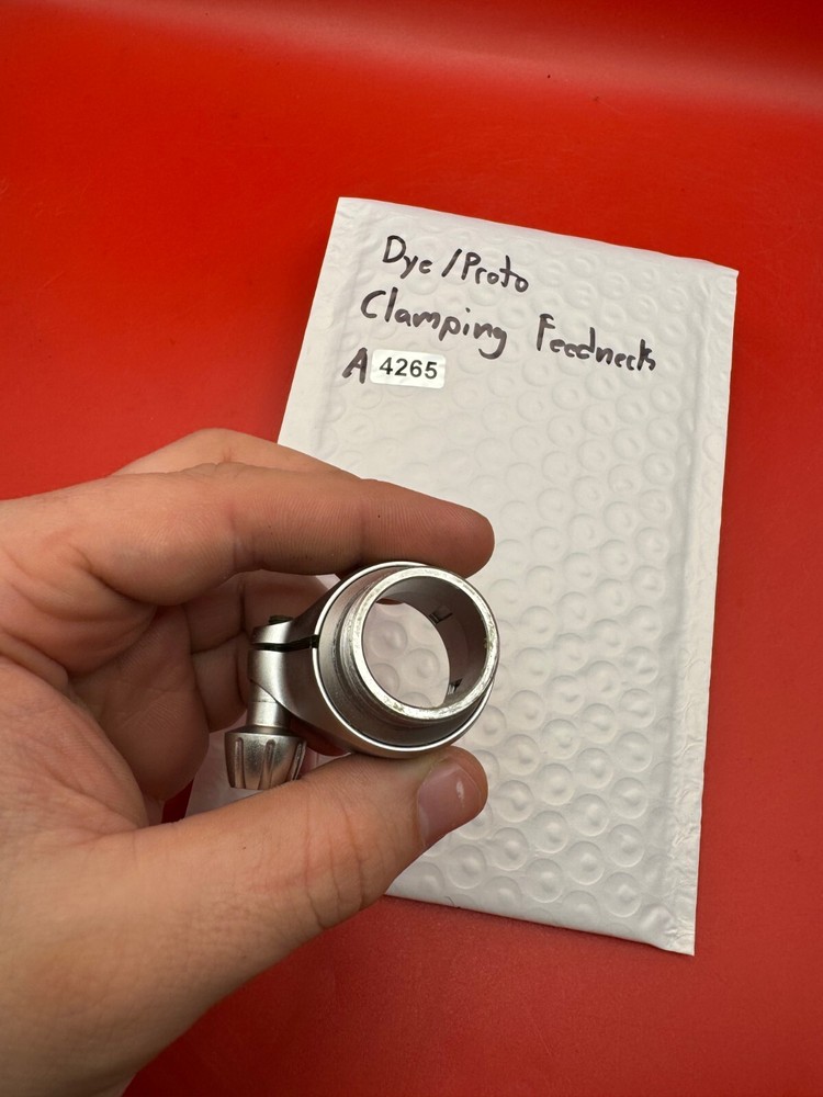 Dye/Proto Clamping Feedneck