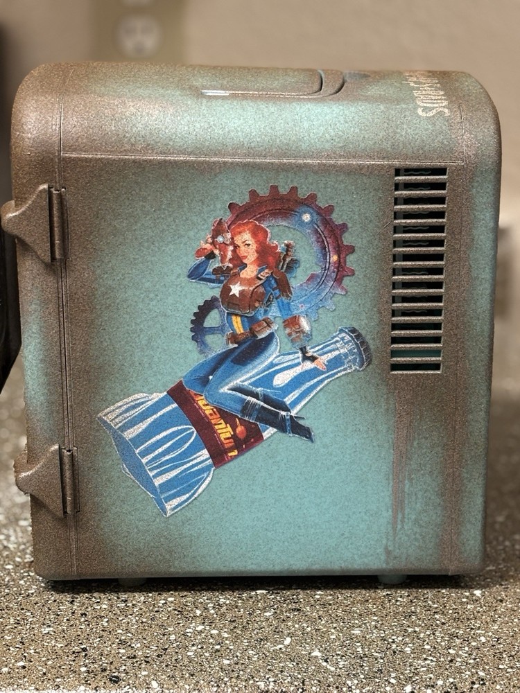 Fallout Nuka Cola Quantum Mini Fridge