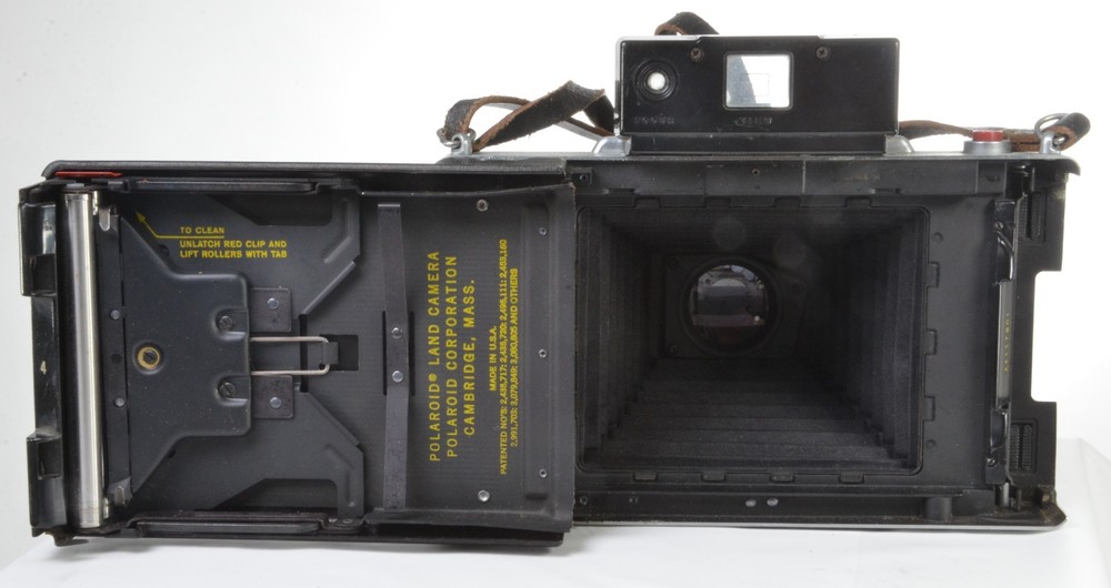 Vintage Polaroid Automatic 100 Land Camera with Strap -READ DESCRIPTION