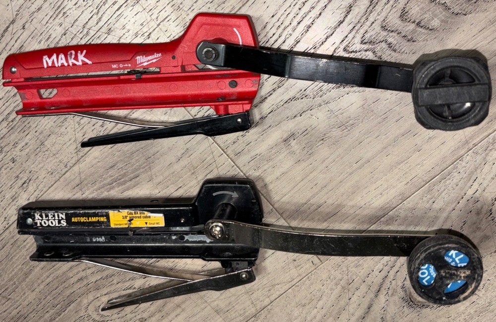 Milwaukee Klein Armored Cable Cutter W/ Blade