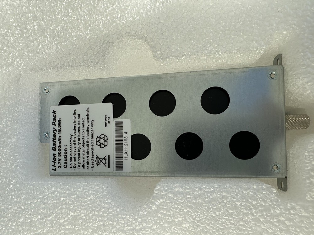 D-Link DSN 6110 HA-Capable 4x1 GbE or 2x10 GbE iSCS SAN Array