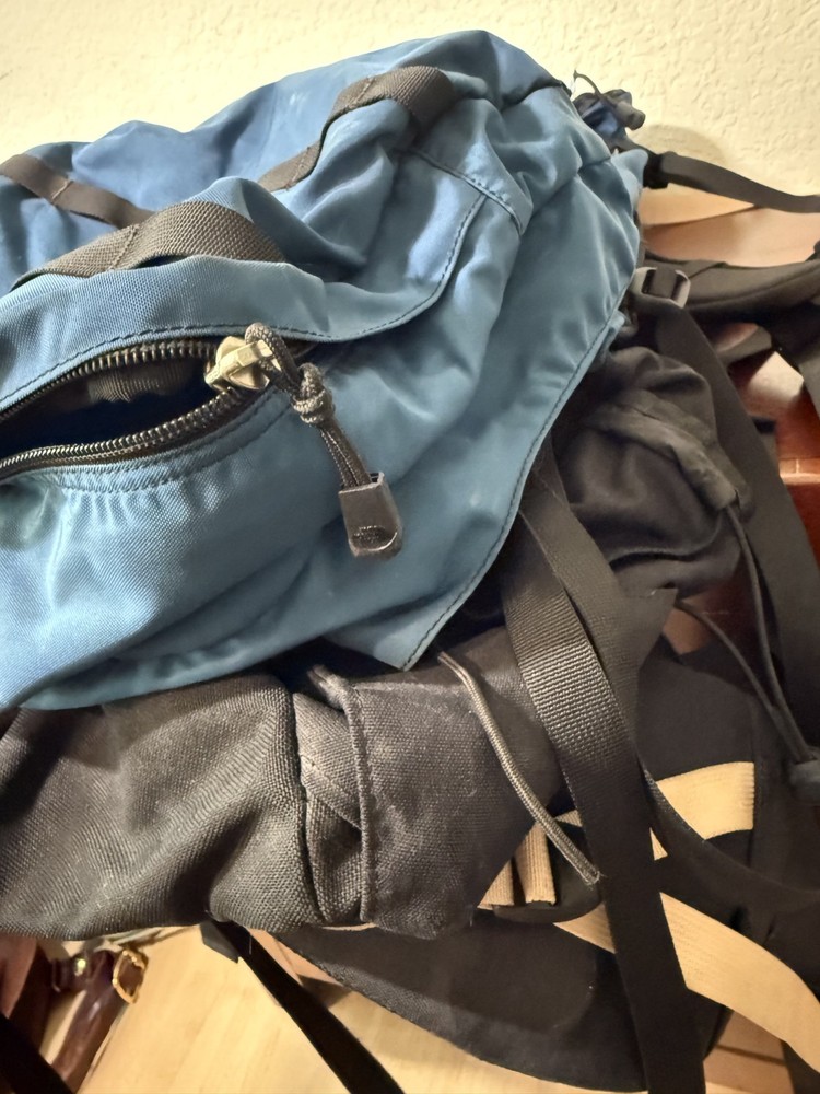 Northface Hiking Back Pack Stamina Internal Blue WOmens Frame Backpack W/M