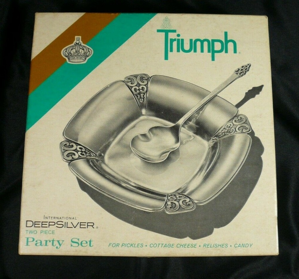 International Silver Deepsilver 1968 Triumph Relish Candy Dish with Spoon