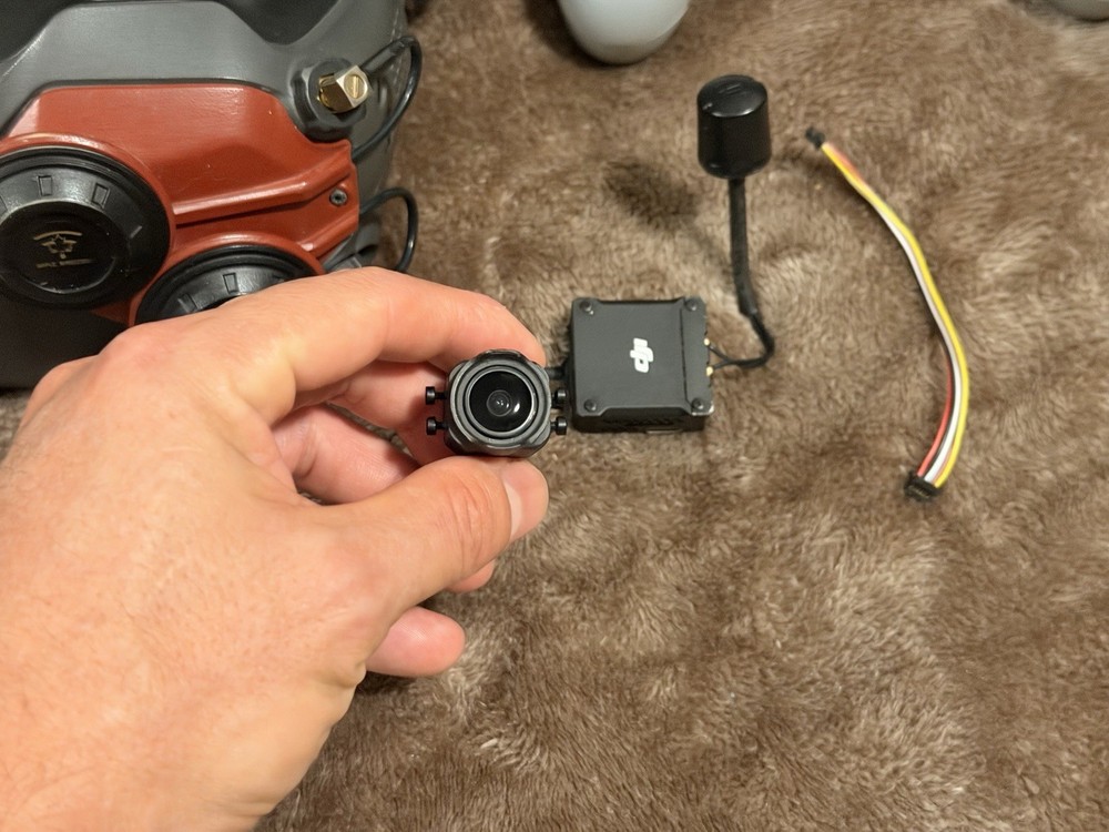 DJI fpv googles v2 + controller 2 + air unit o3