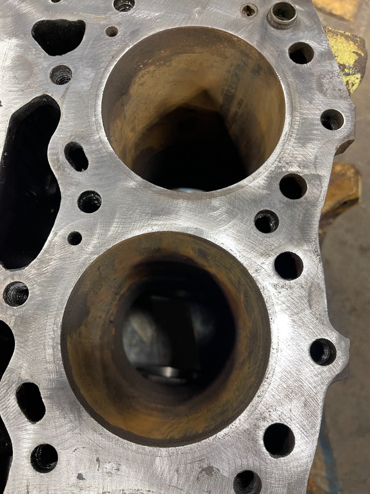 Ford 3500 Tractor Engine Block C5NN6015
