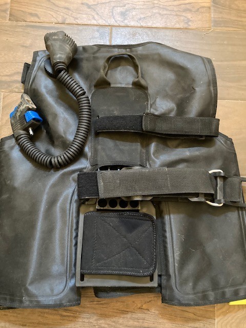 Oceanic OP5K BioFlex BCD Size Medium Made in USA