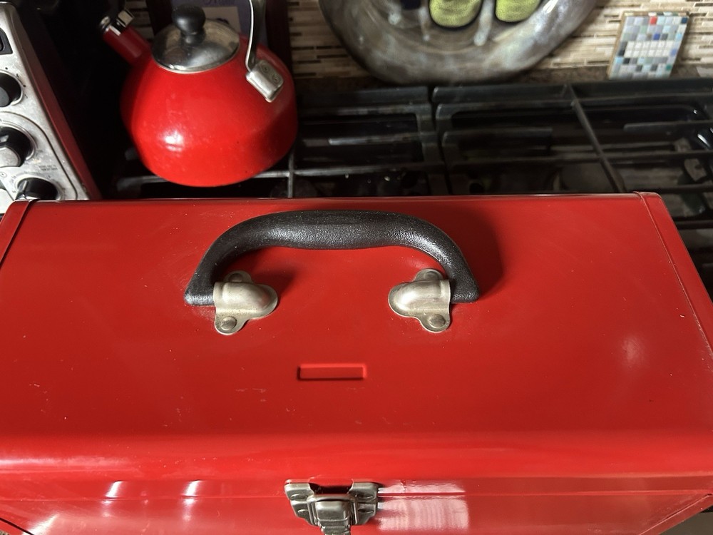 Waterloo 16” multi purpose tool box w/top tray