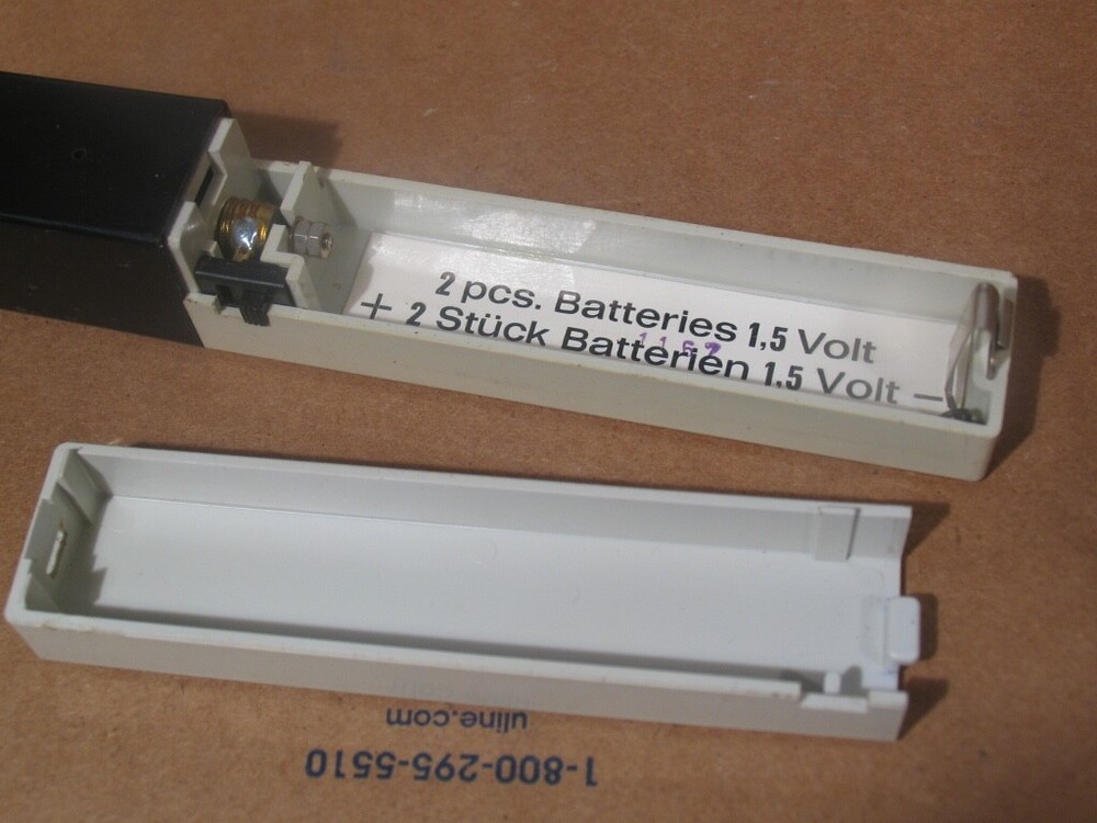 ULTIMA Focusable Pointer, German made uses 2 C batteries