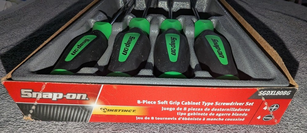 SNAP ON 8pc Instinct Soft Grip Extra-Long Combination Cabinet Screwdriver Set GR