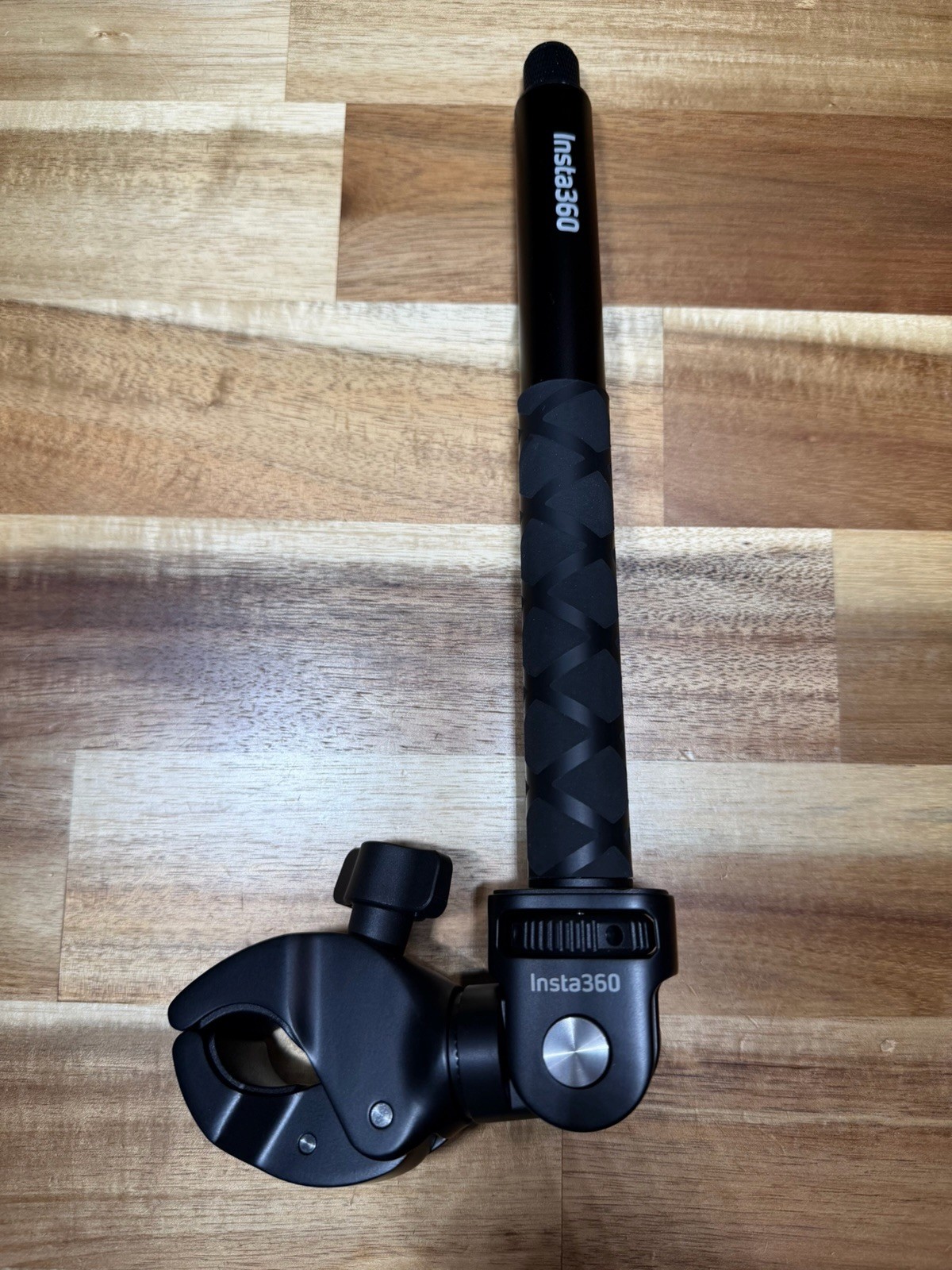 Insta360 Heavy Duty Clamp MotorCycle Mount + 114cm Invisible Stick Kit