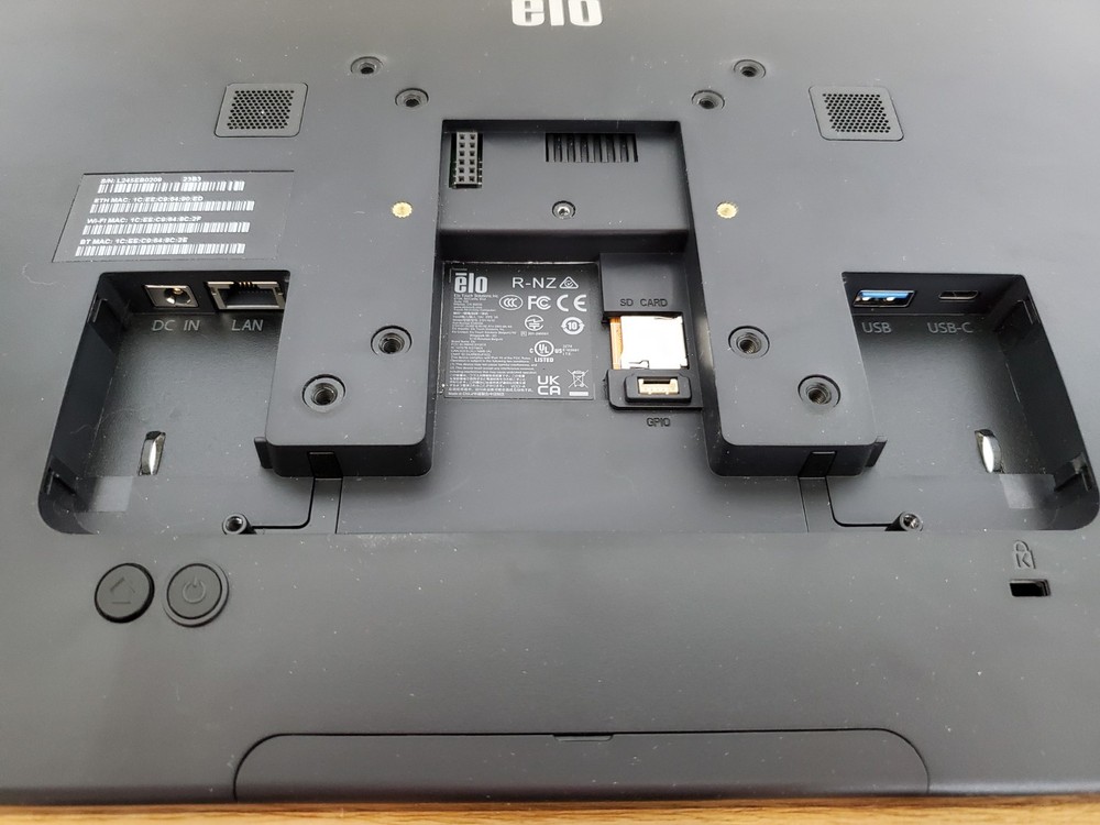 ELO 15" I-Series 5.0 AiO Android 14 Touchscreen Tablet Computer - E540294