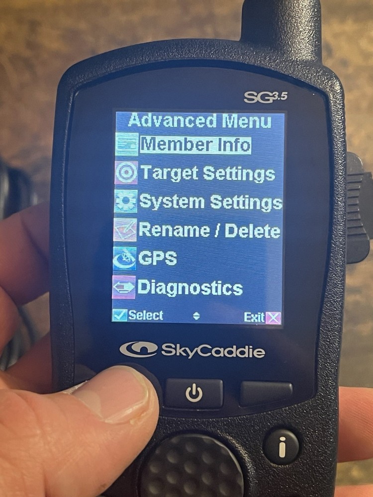 SKYCADDIE SG3.5 Golf GPS Rangefinder & Usb Adapter. Powers On