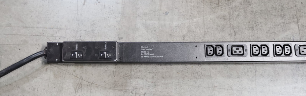 APC AP7841 Rack PDU Metered Zero U 30A 208V (20) C13 (4) C19