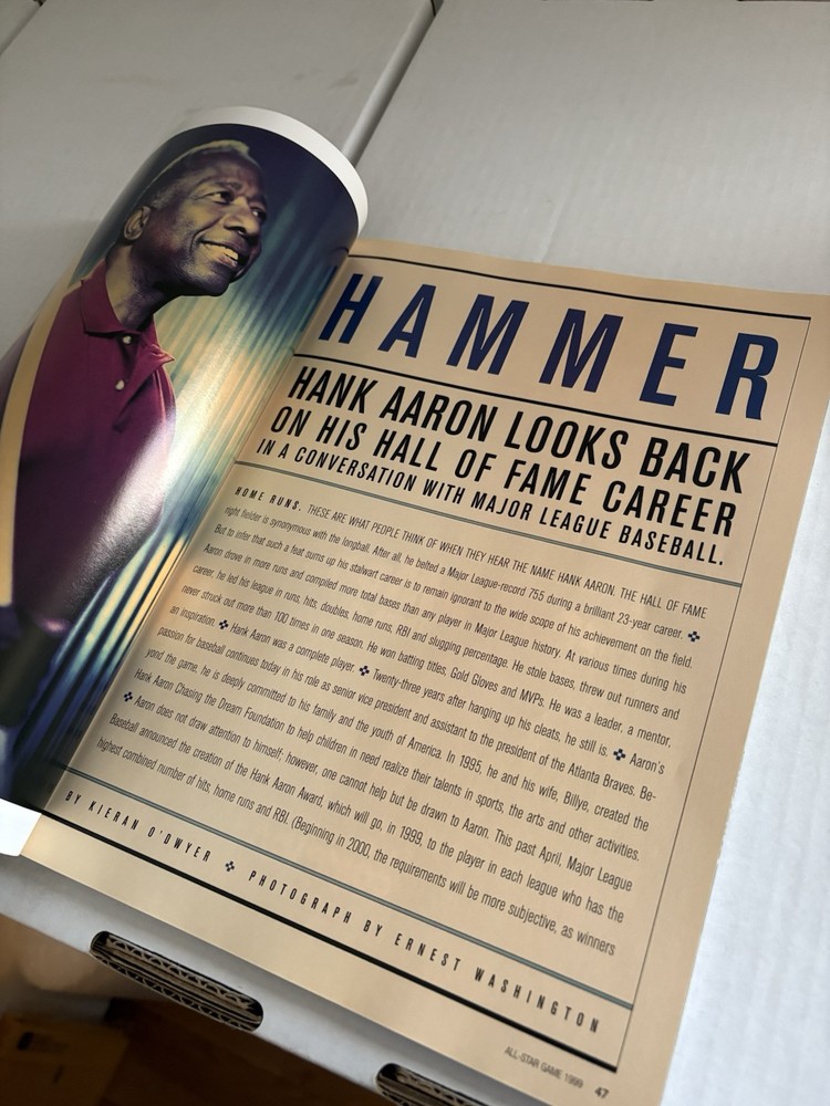 1999 All Star program w/ Aaron signed ball