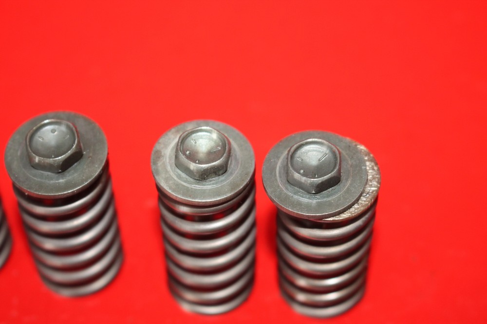 03 SUZUKI GZ250 CLUTCH SPRING SET KET