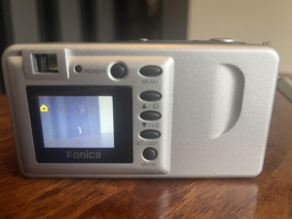 Konica KD-100 1.3MP Compact Digital Camera Silver Fully Tested VGC + Case