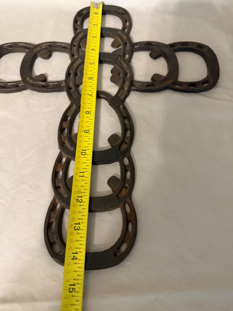 Horseshoe Western Cross Rustic Western