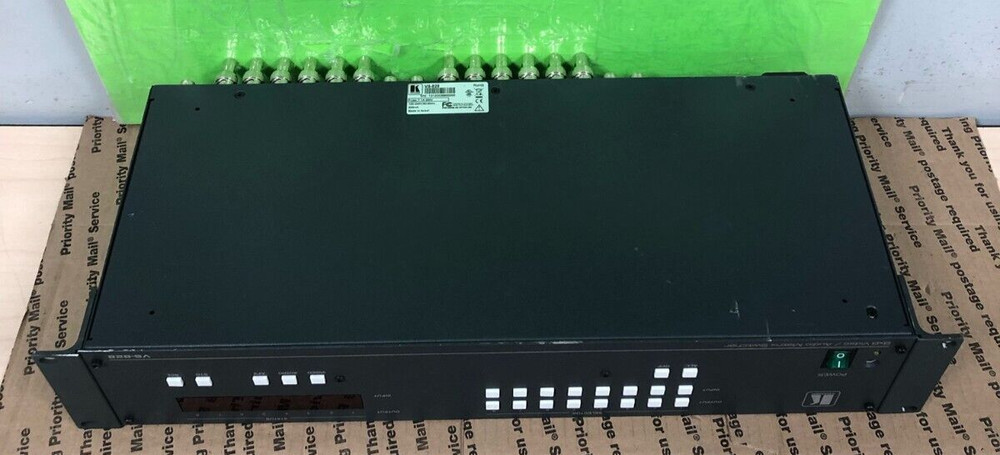 KRAMER VS 828 8X8 VIDEO/AUDIO MATRIX SWITCHER W/RACK EARS (TESTED)