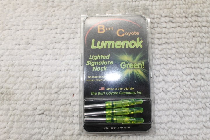 COMPOUND BOW QUICK RELEASE QUIVER BRACKET COMBO