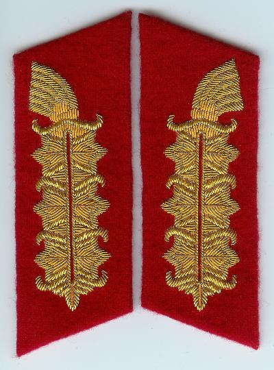 WW2 German Army Field Marshal Collar Tabs - Hand Embroidered Reproduction