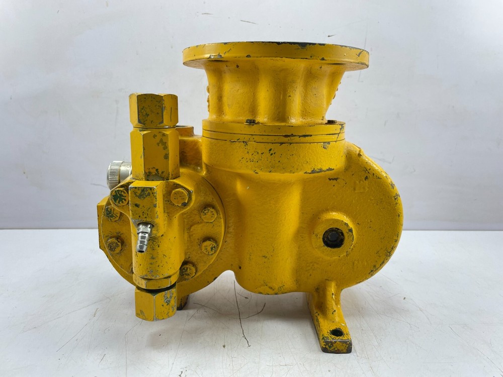Dosapro Milton Roy MROY A 29 FR 111 Metering Pump Diaphrag Hydraulically Compact