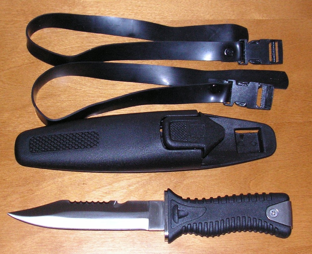New "Commando" Dive Knife with Sheath