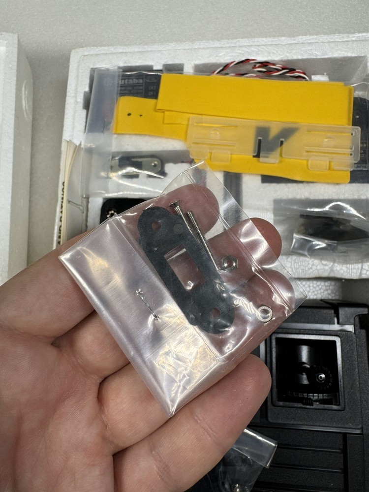 Futaba Black FP-2GS Digital Proportional R/C Remote Controller New