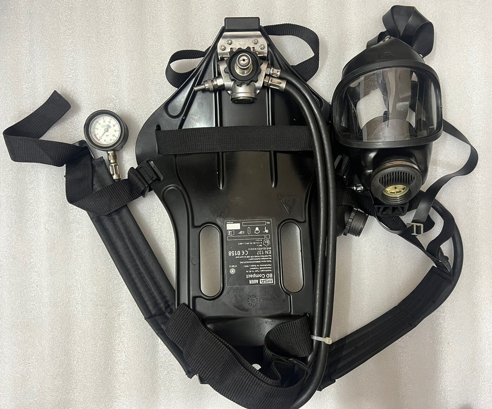 MSA BD COMPACT SELF CONTAINED BREATHING APPRATUS SCBA