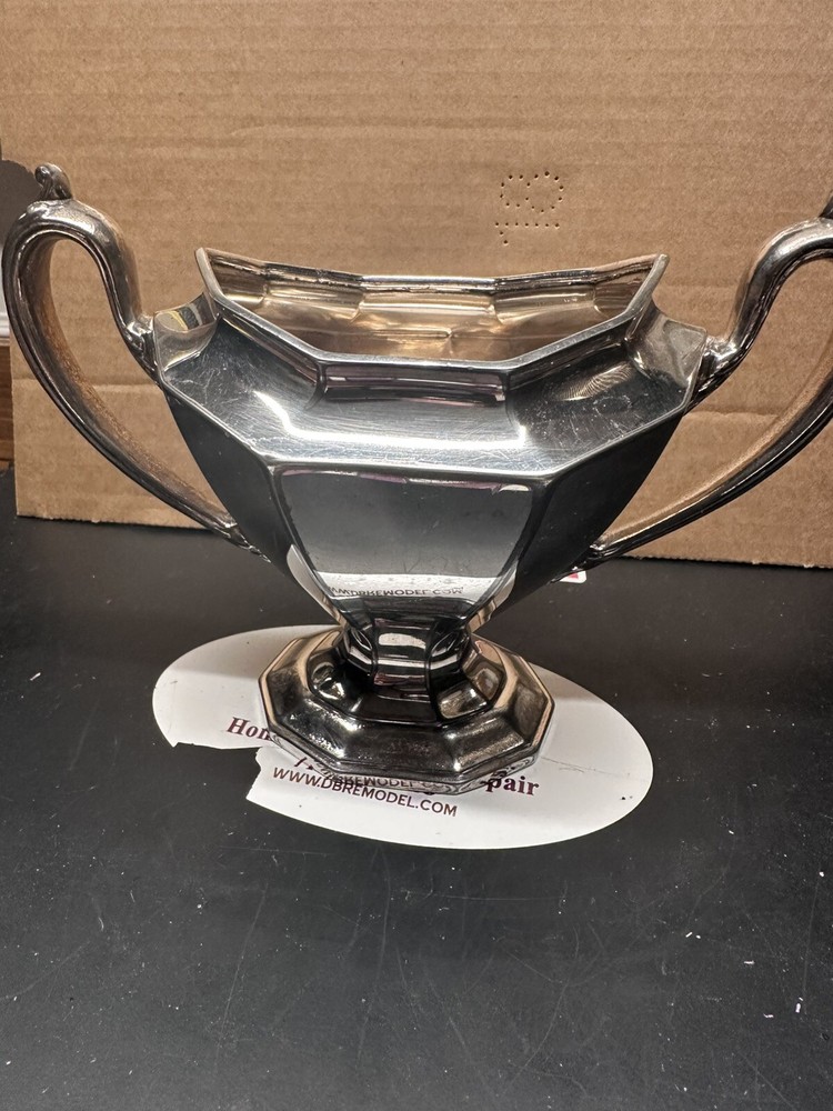 Reed and Barton Silverplate sugar bowl No. 3690.  No Lid.